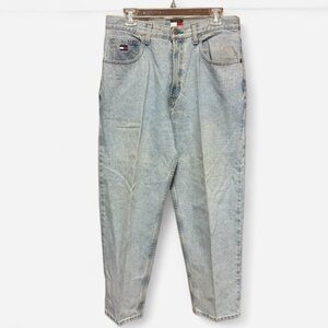Vintage Tommy Hilfiger Men’s Faded Blue Baggy Jeans